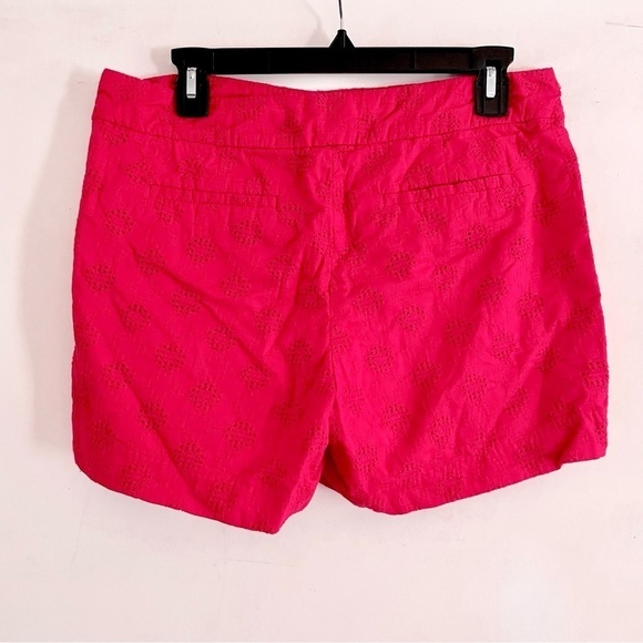 Banana Republic Mini Shorts 8 Red Eyelet Embroidered Summer Vacation Travel - Picture 3 of 3